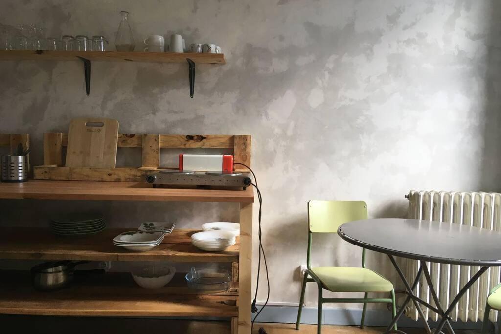 Appartement De 75 M2 Dans Maison Familiale Saint-Antonin-Noble-Val Экстерьер фото
